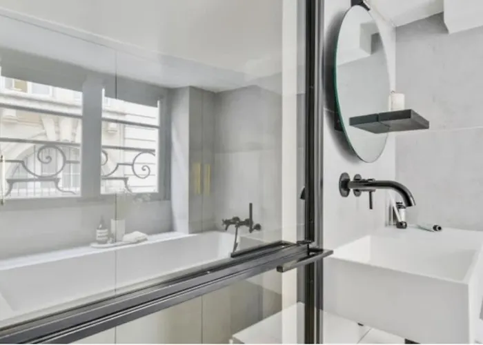 Reve Du Marais פריז